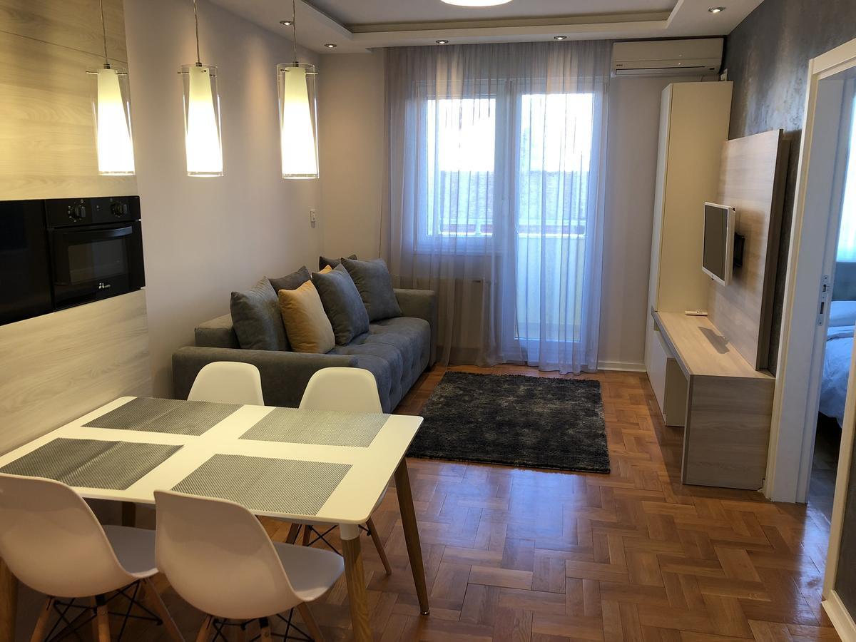 5 Stars Apartment With Free Garage Place Νόβι Σαντ Εξωτερικό φωτογραφία